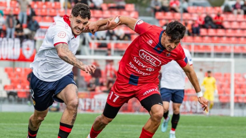 L’Olot encaixa una derrota cruel i dolorosa a Terrassa (1-0)