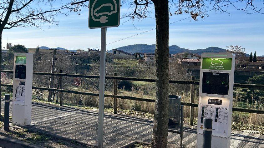 L’Ajuntament de Tortellà fa passos endavant cap a la seva primera comunitat energètica i per tenir un sistema de geotèrmia a l’escola
