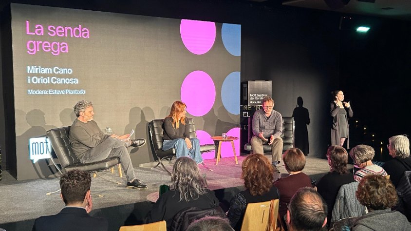El Festival MOT deixa empremta a Olot i connecta a escriptors i al públic a través dels viatges