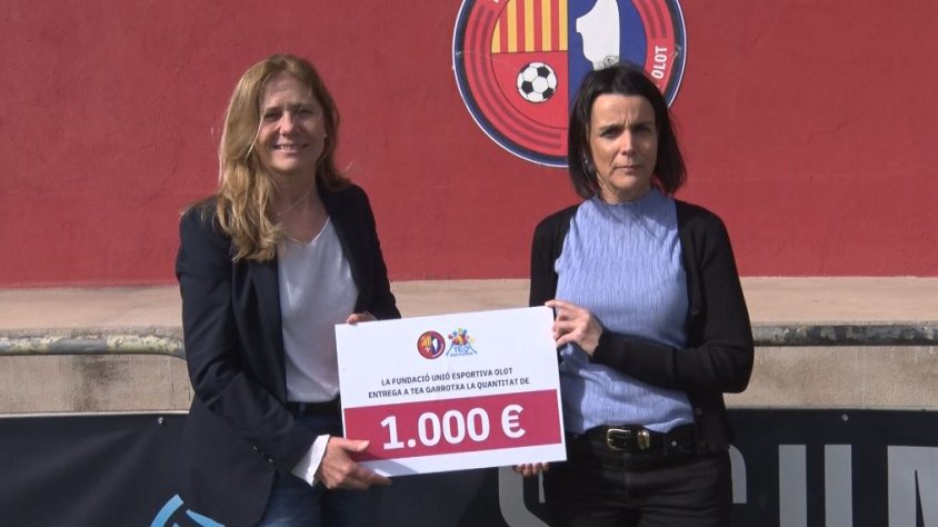 L’Olot fa una donació de 1.000 euros a TEA Garrotxa amb motiu del Dia Mundial de l’Autisme