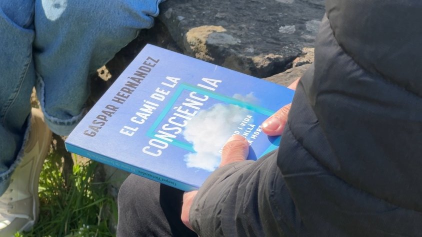 Gaspar Hernández explora la consciència i el sentit de la vida en el seu nou llibre