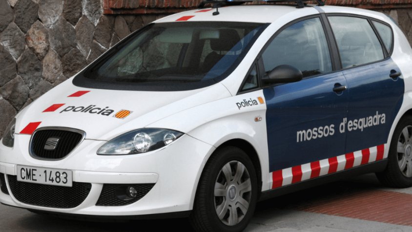 Els Mossos d'Esquadra busquen els lladres que es van emportar 200 paquets de tabac d'un estanc de Castellfollit