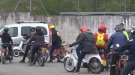 Una quarantena de persones participen en una nova trobada de ciclomotors clàssics del Motor Antic Garrotxa