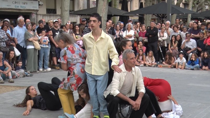 La companyia Eva Durban torna a evidenciar que qualsevol cos és vàlid per fer dansa