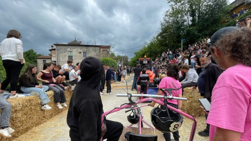 Èxit a la 2a edició de la Baixada de Carros a la Festa Major de La Canya