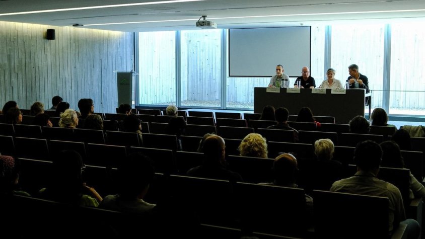 Imatge d'una part de la jornada celebrada a la sala d'actes de l'Hospital d'Olot i Comarcal de la Garrotxa