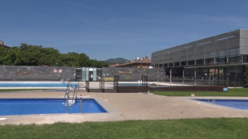 Aquest dimecres torna a obrir la Piscina Municipal d’Olot