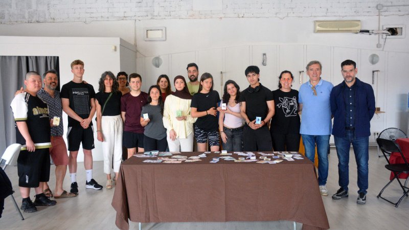 L’Escola d’Art d’Olot desenvolupa un joc per descobrir problemes del territori