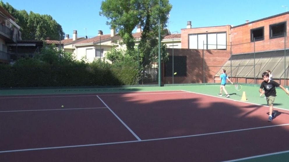 Tenis, pàdel, natació i activitats esportives seran els protagonistes del campus d’estiu del Club Tennis Olot