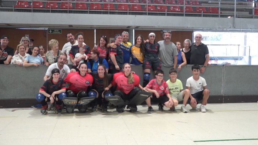 L’Hoquei Olot femení puja a Nacional Catalana
